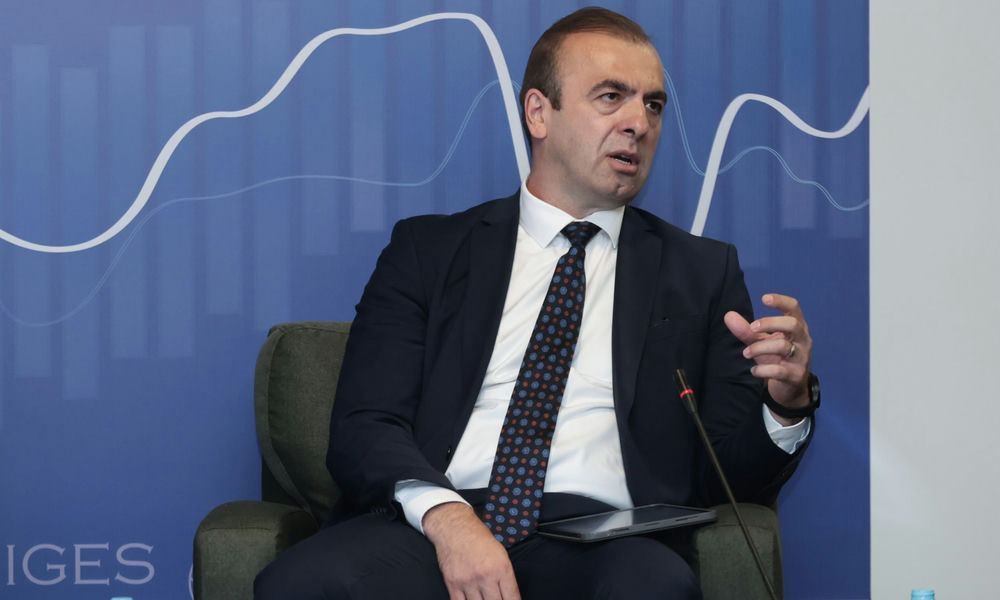 Sead Turčalo o Svesrpskom saboru: folklorni dekor i geopolitičke ambicije